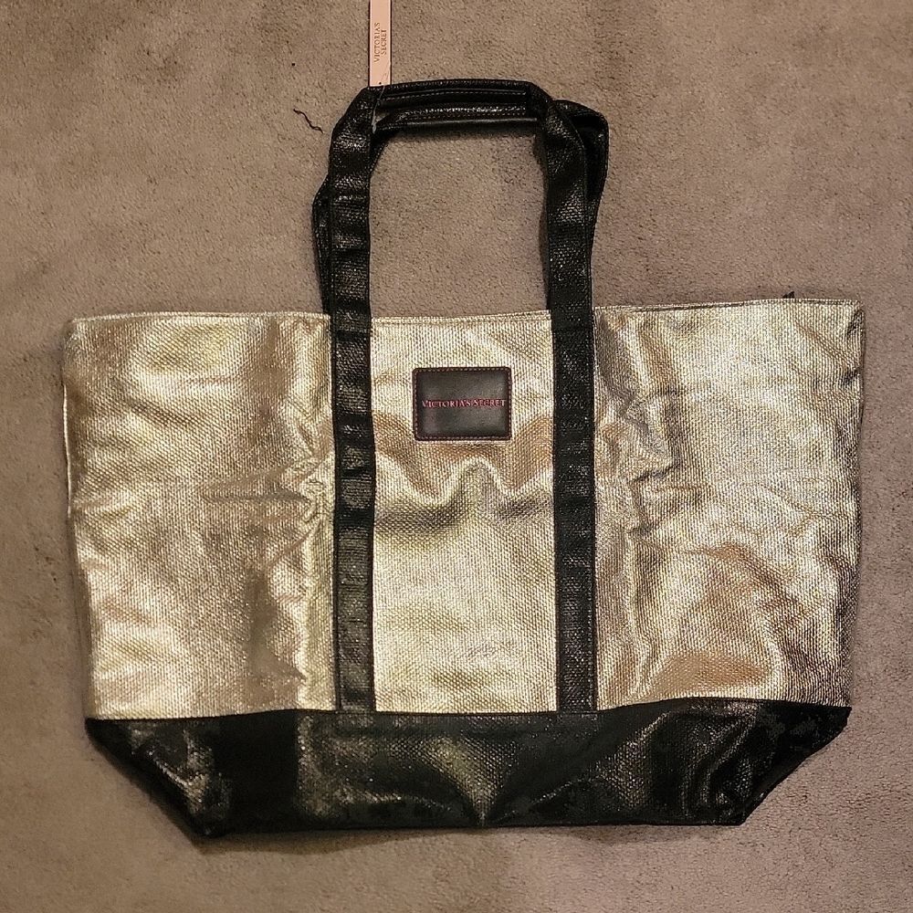 NWT Victoria's Secret Silver/black Metallic Tote